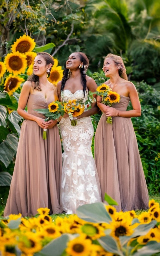 sunflower themed wedding bridesmaids
