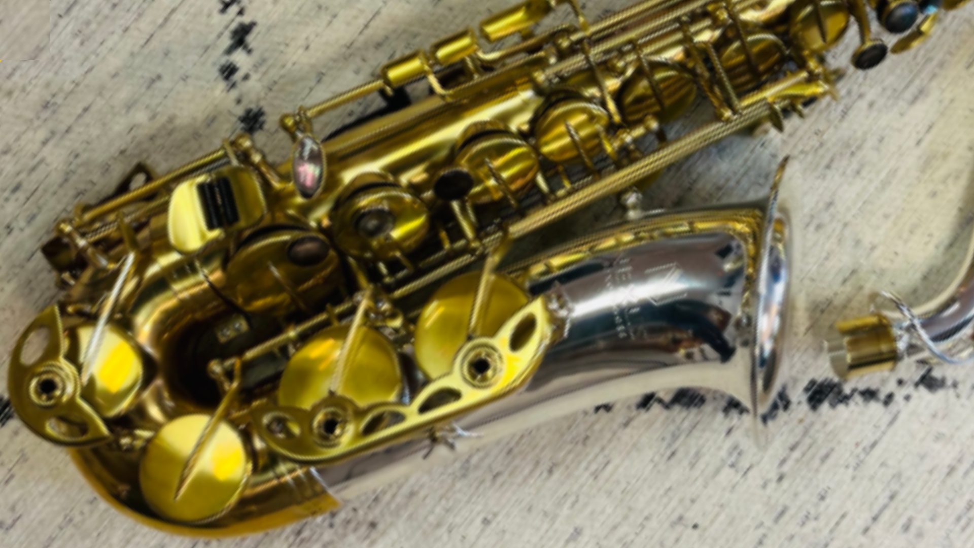 Smooth Jazz Jam - Backing Track in E minor (Alto Tenor) - Payhip
