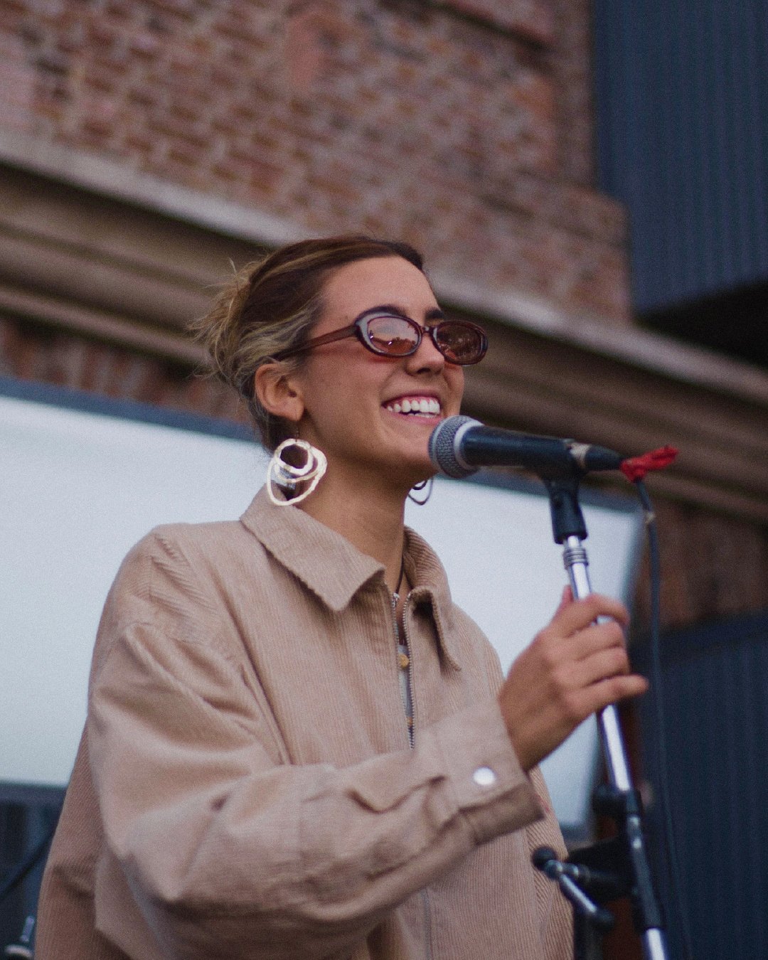 Mora is our voice tutor at Song Concepts