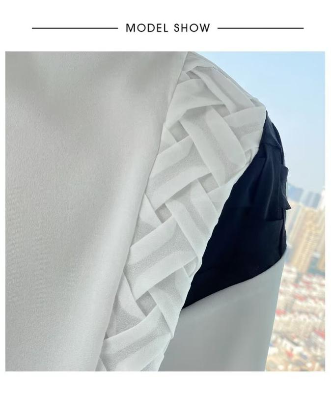 Knitted Striped Short-Sleeve Polo Shirt for Men