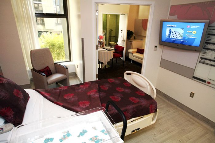 Cedar Sinai Medical Center Maternity Suite