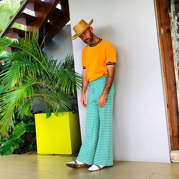 Diddy's Personal Stylist Consult with Derek Roche