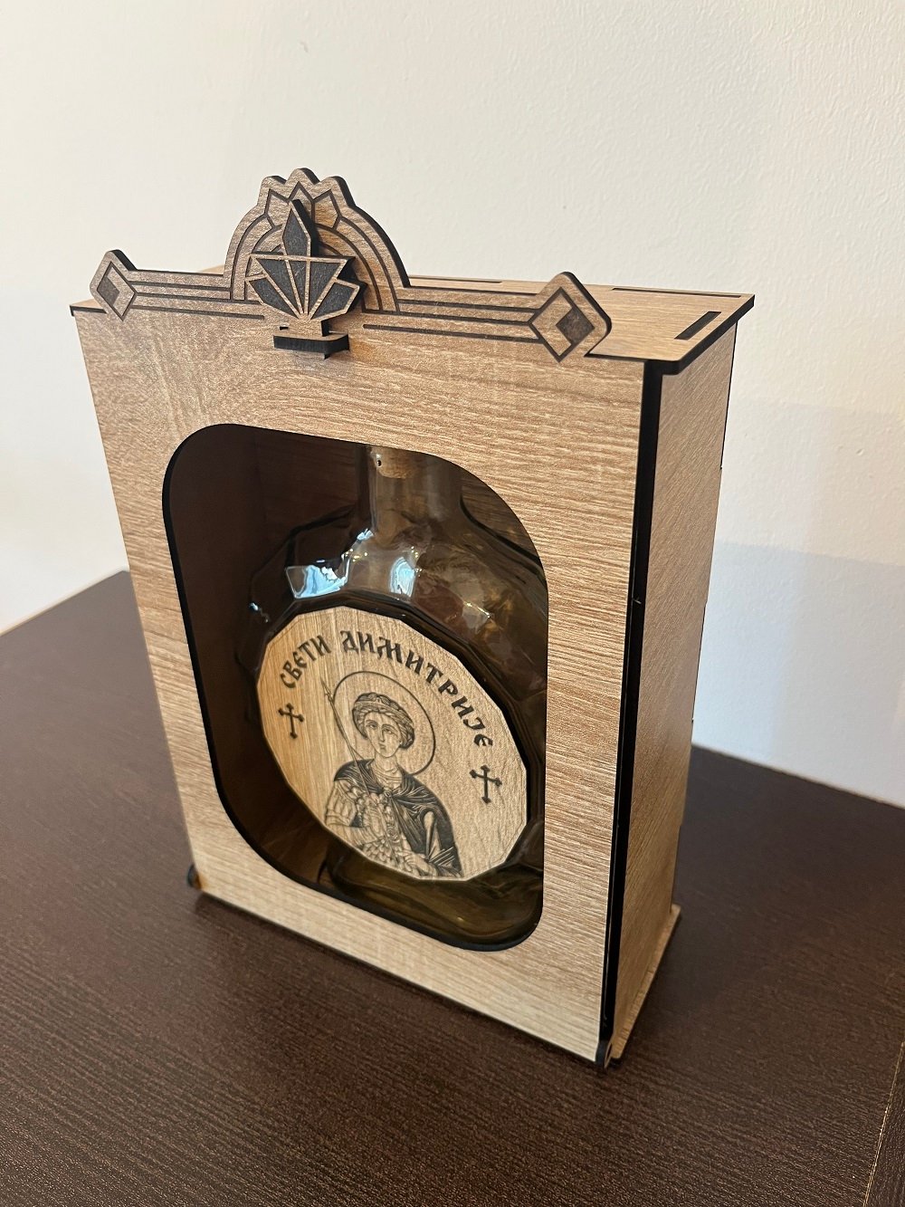 Lasersko sečenje Lasersko graviranje Laserski rezač Lasersko sečenje usluge Mašina za lasersko sečenje Lasersko graviranje cena Lasersko sečenje metala Graviranje na drvetu Laserski gravir za poklone Laser engraving Serbia Lasersko graviranje cena Lasersk