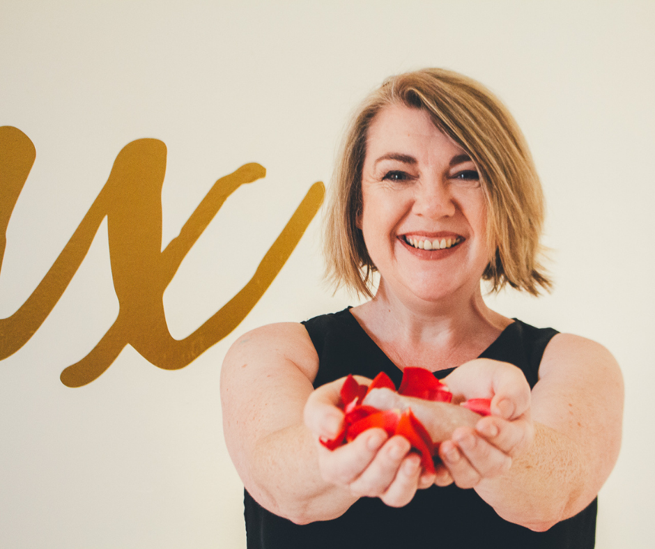 woman, rose quartz, rose petals, relax, wall, guru circles