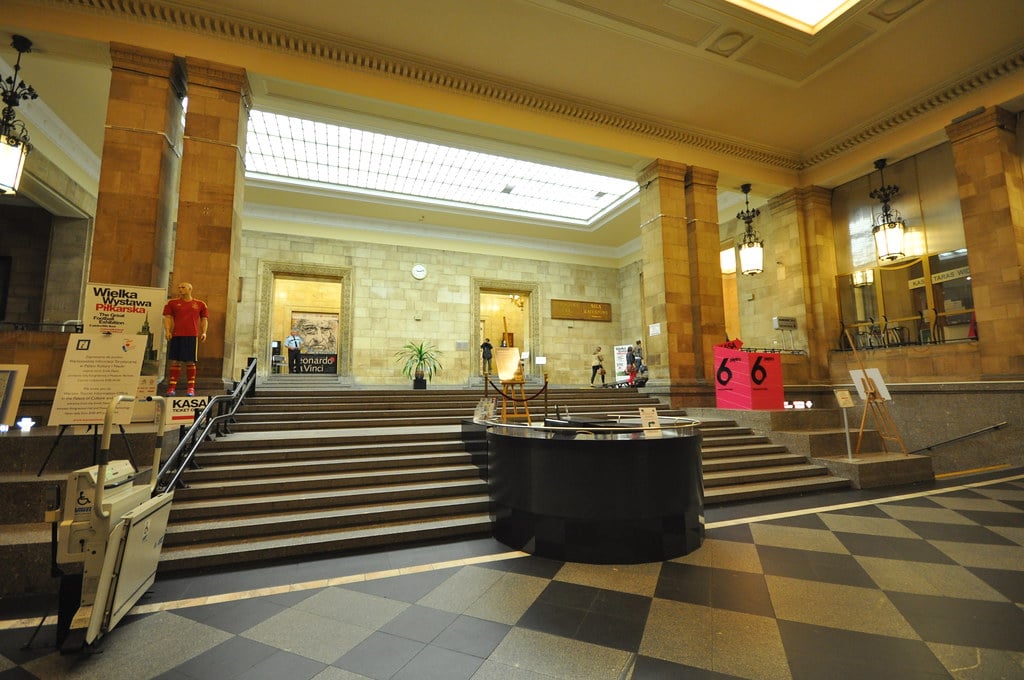 Warsaw Palace of Culture and Science Audio Guide - Poland 3