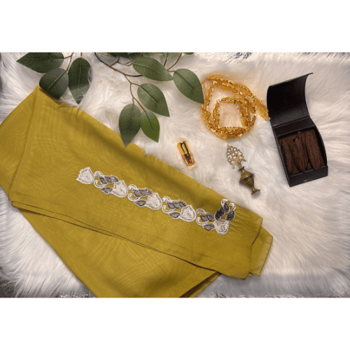 Golden Feather Elegance - Payhip