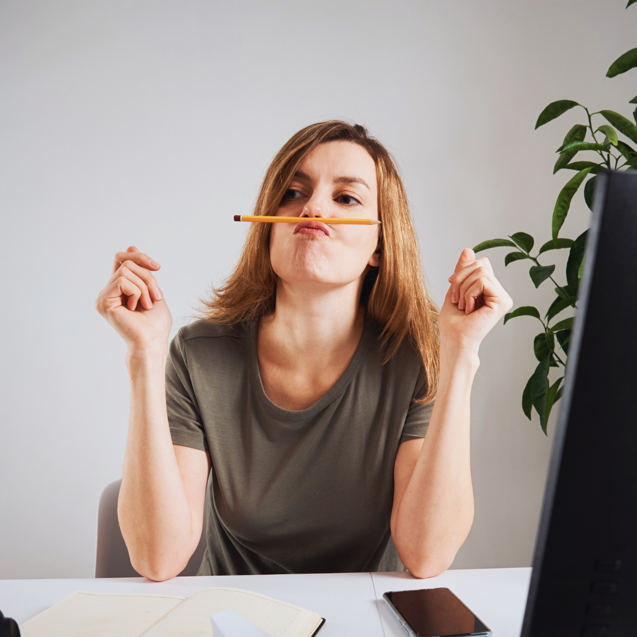 Bad-Habits-That-Make-You-Procrastinate-Procrastination-Overcome-procrastination-bad-habits-Productivity-Perfectionism-To-do-list-Indecisiveness-FOMO-Fear-of-Missing-Out-Multitasking-Negative-self-talk-Self-compassion-Intrinsic-motivation