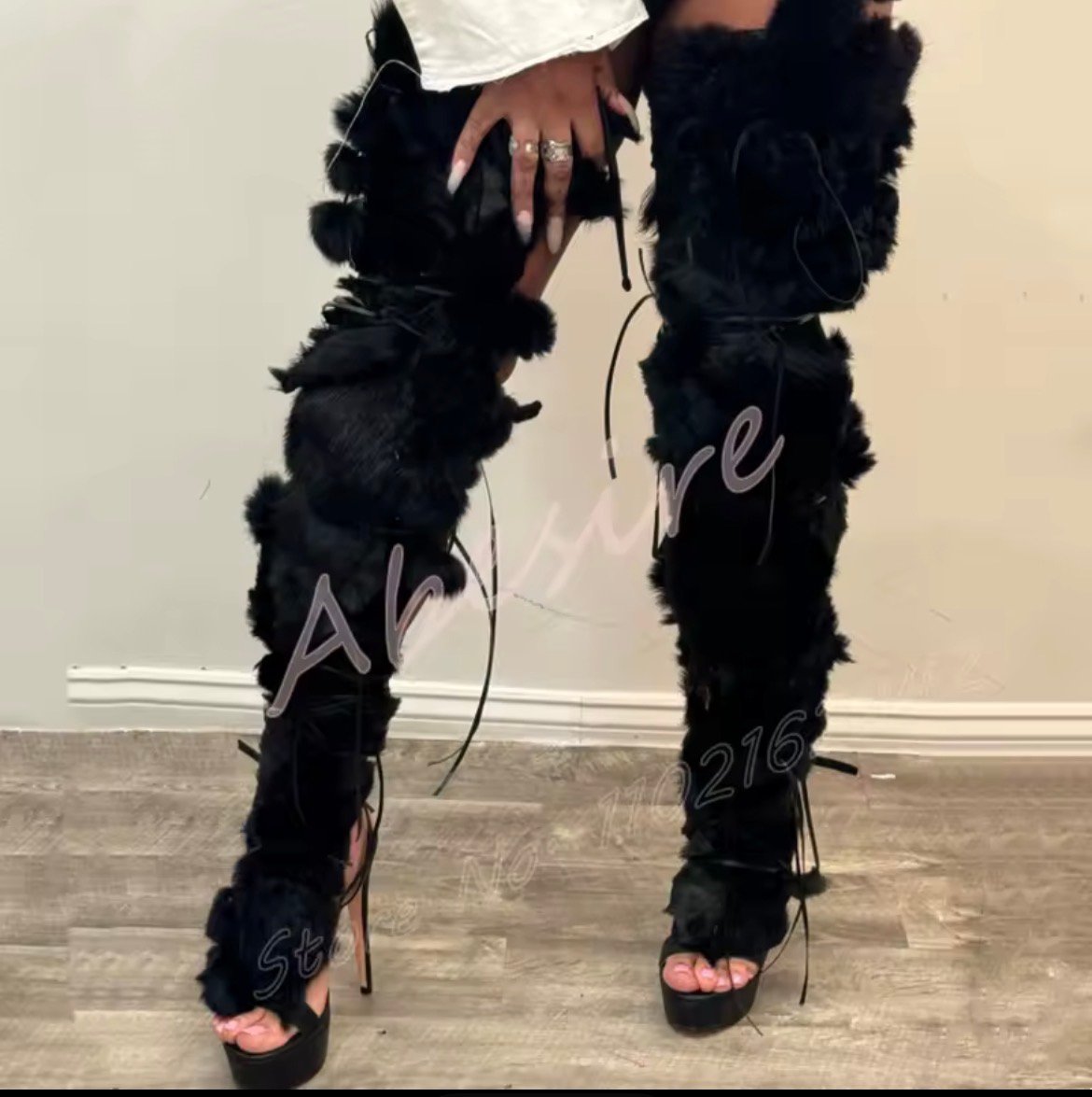 Black Faux Fur Boots - Payhip