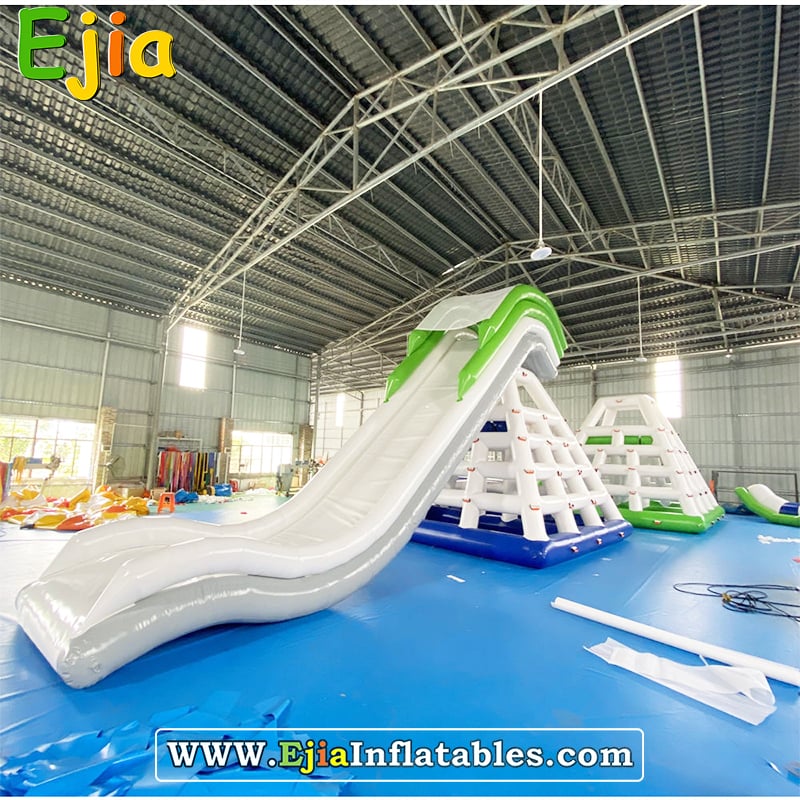 yacht-water-slide-lake-installation-setup