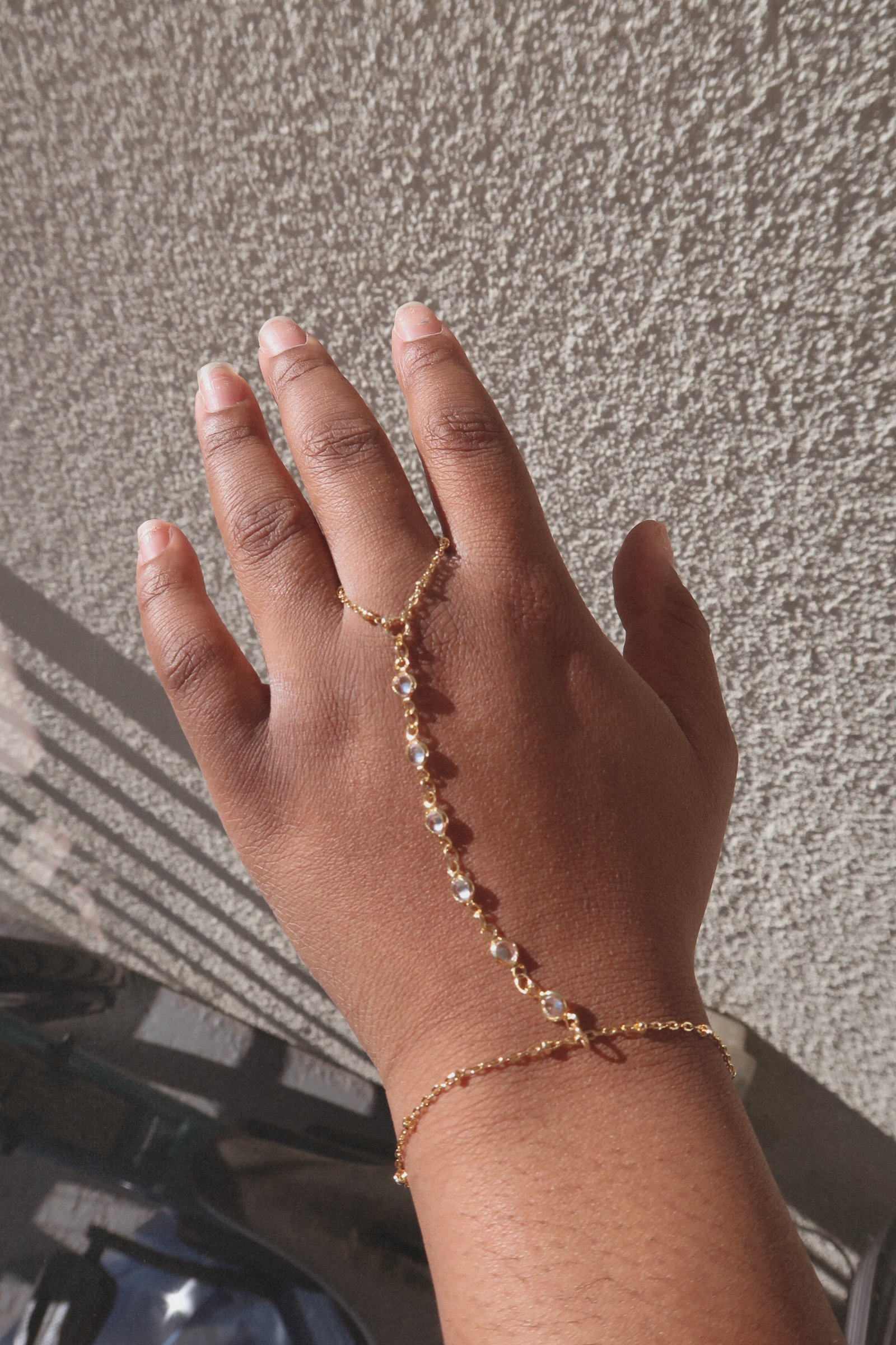 Coastline Hand Chain - Payhip