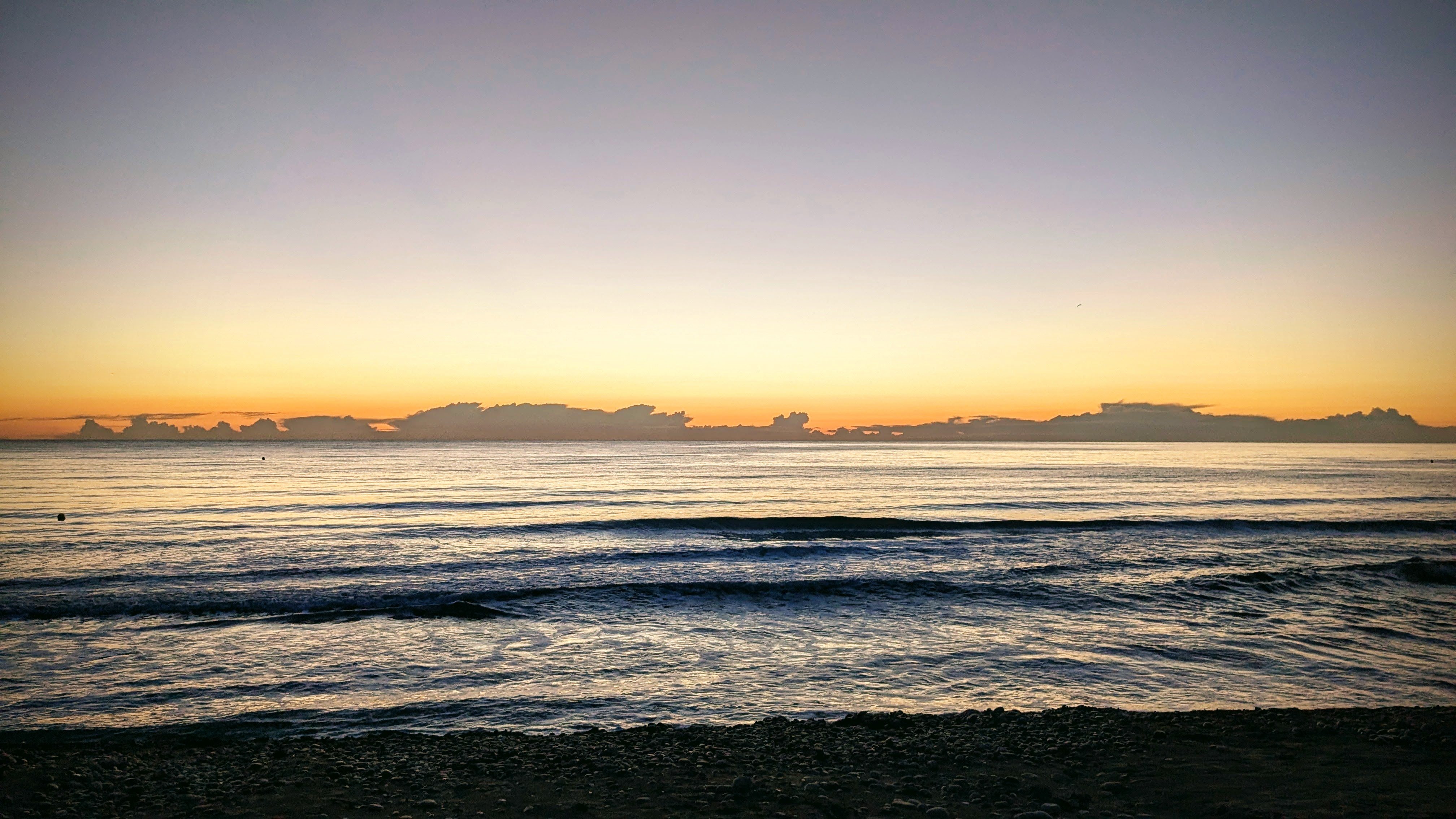 Ocean tide at the shoreline