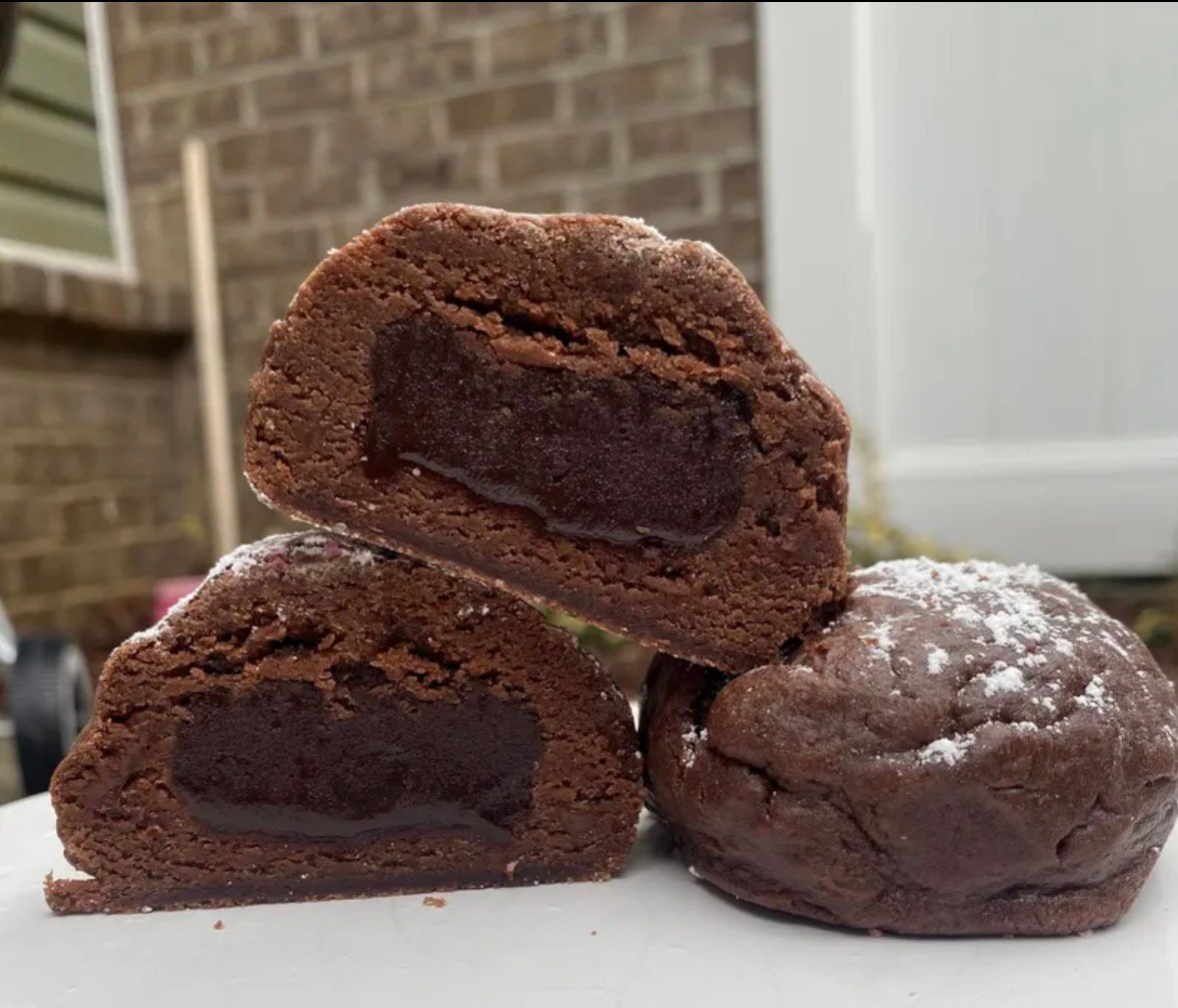 Molten lava cake stuffed chocolate cookie with gooey fudge center, bakery-style Valentine’s Day dessert recipe