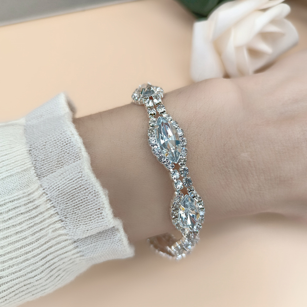 Elegant crystal bracelet for women special occasions