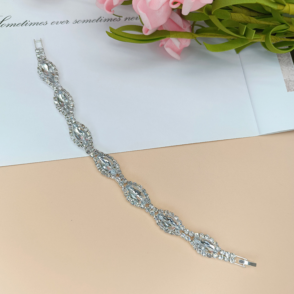 Sparkling crystal bracelet for women formal events