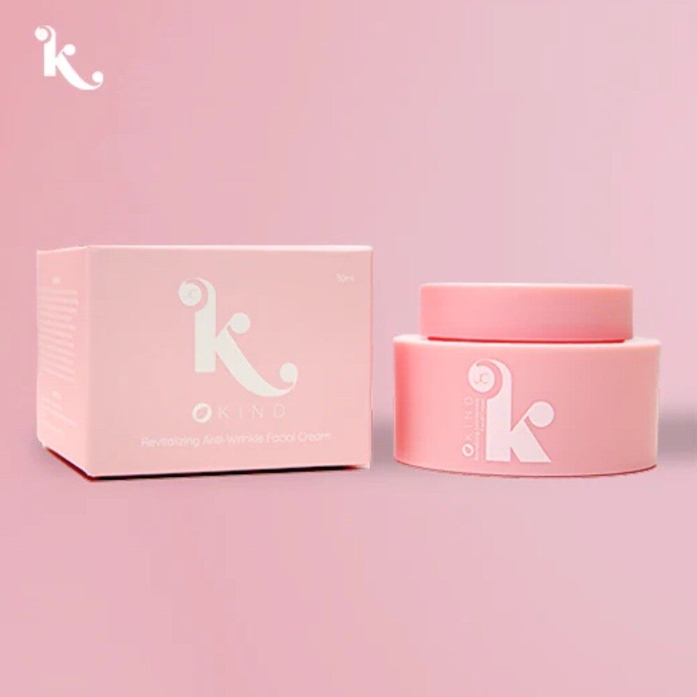 Anti-aging skincare set for reducing fine lines and wrinkles