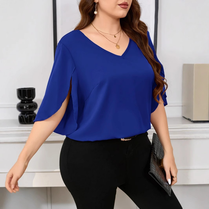 Plus size loose fit T-shirt for comfortable daily outfits