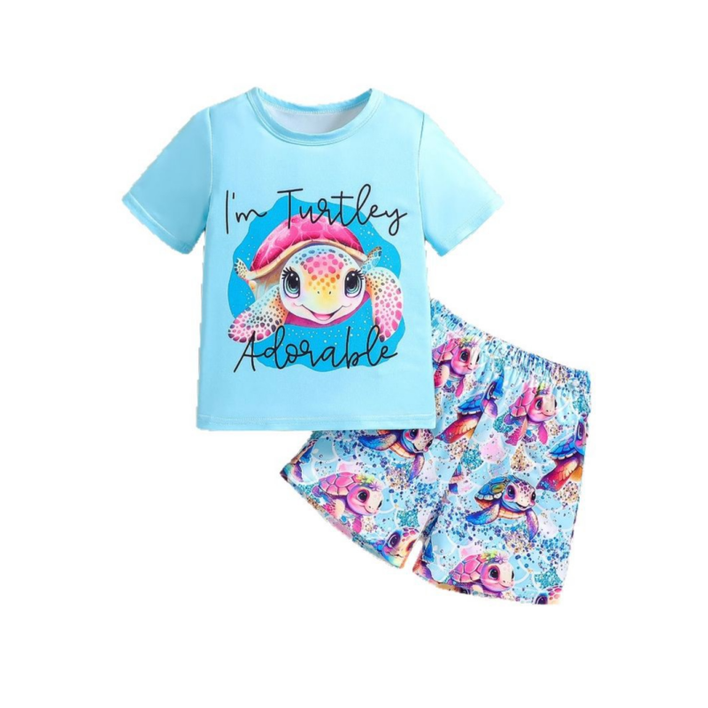 Girls casual summer set with soft T-shirt and printed shorts