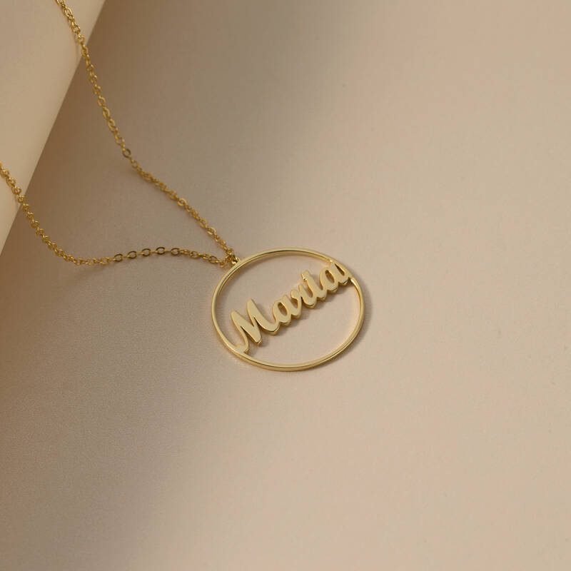 Custom name circle pendant necklace simple elegant design