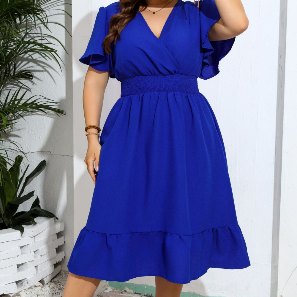 Women plus size V-neck dress simple solid color outfit