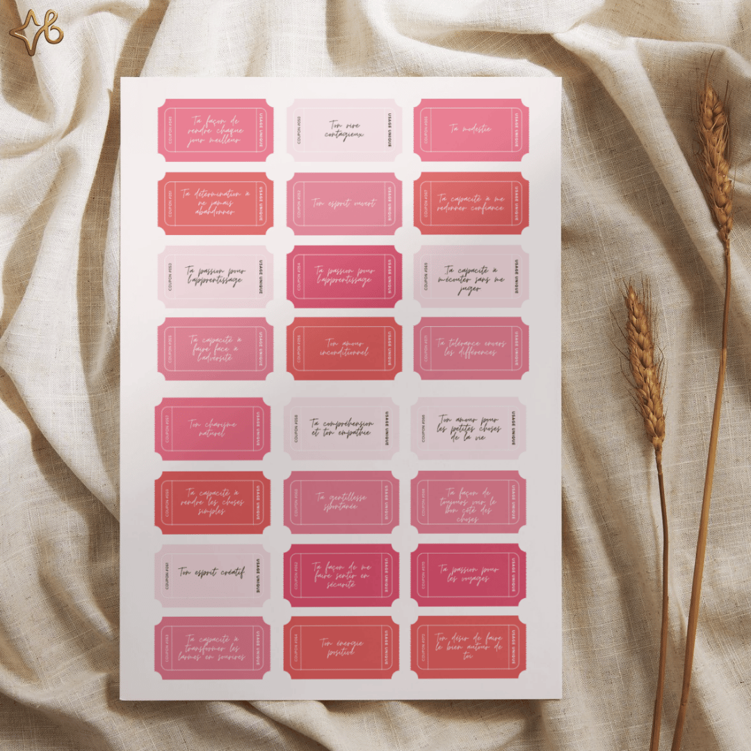 Planche de 24 coupons de compliments pour couple au format A4 sur un tissu en lin, prête à être imprimée et découpée.