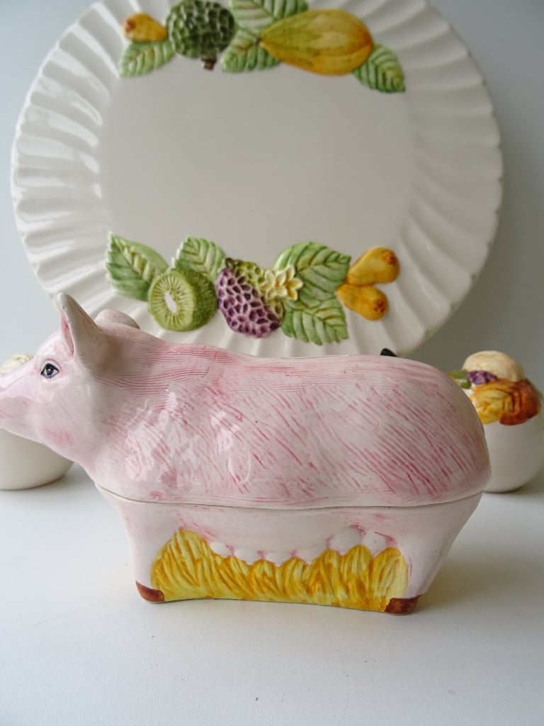 Faience Pink piggy bank signed caugant