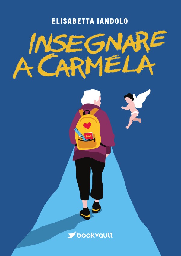 Donna anziana che con uno zainetto scolastico sulle spalle cammina in un fascio di luce e chiacchiera con un piccolo angelo che le vola accanto sulla destra.