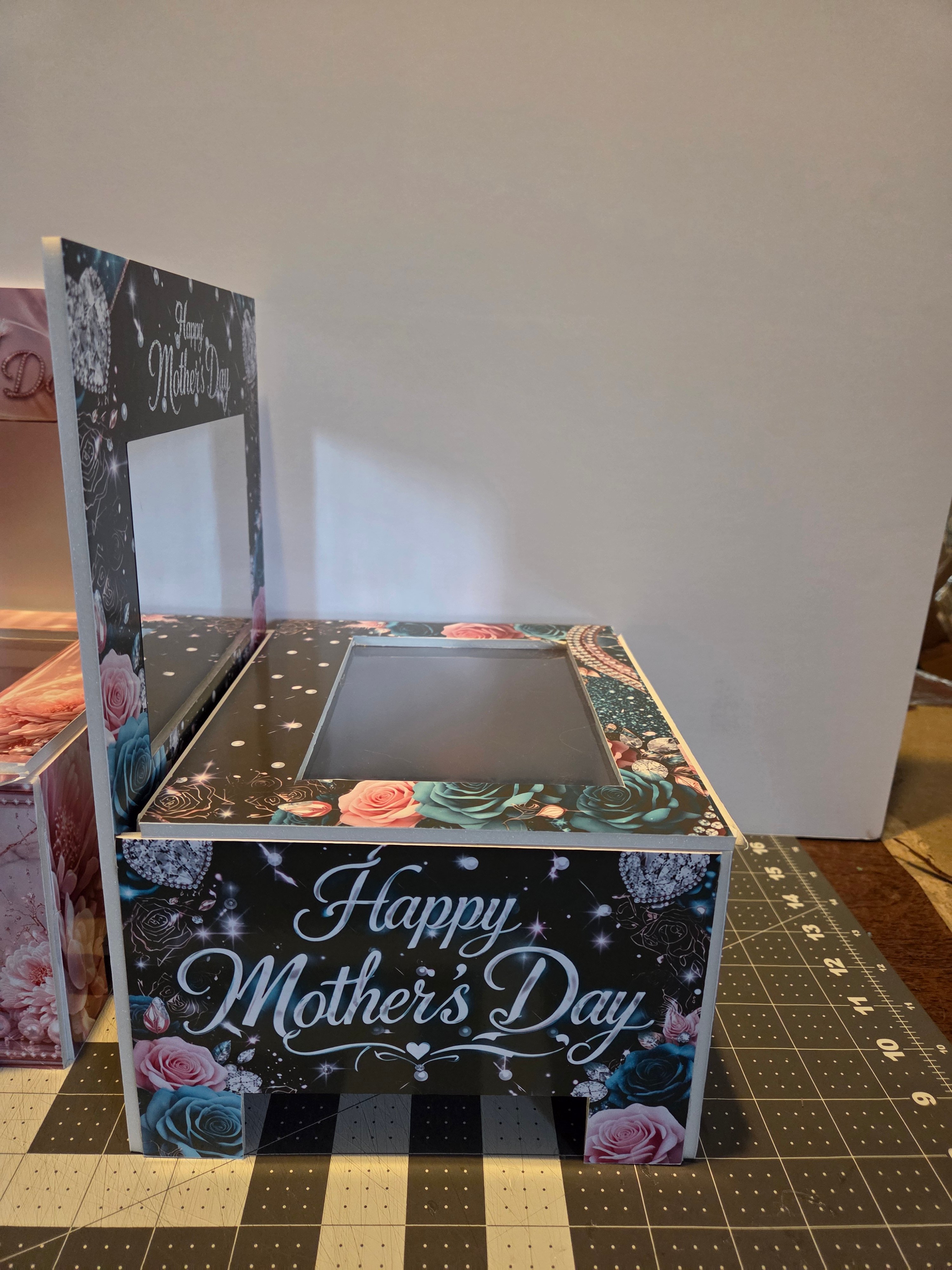 Mothers day vanity- Editable canva template- foam board build - Payhip