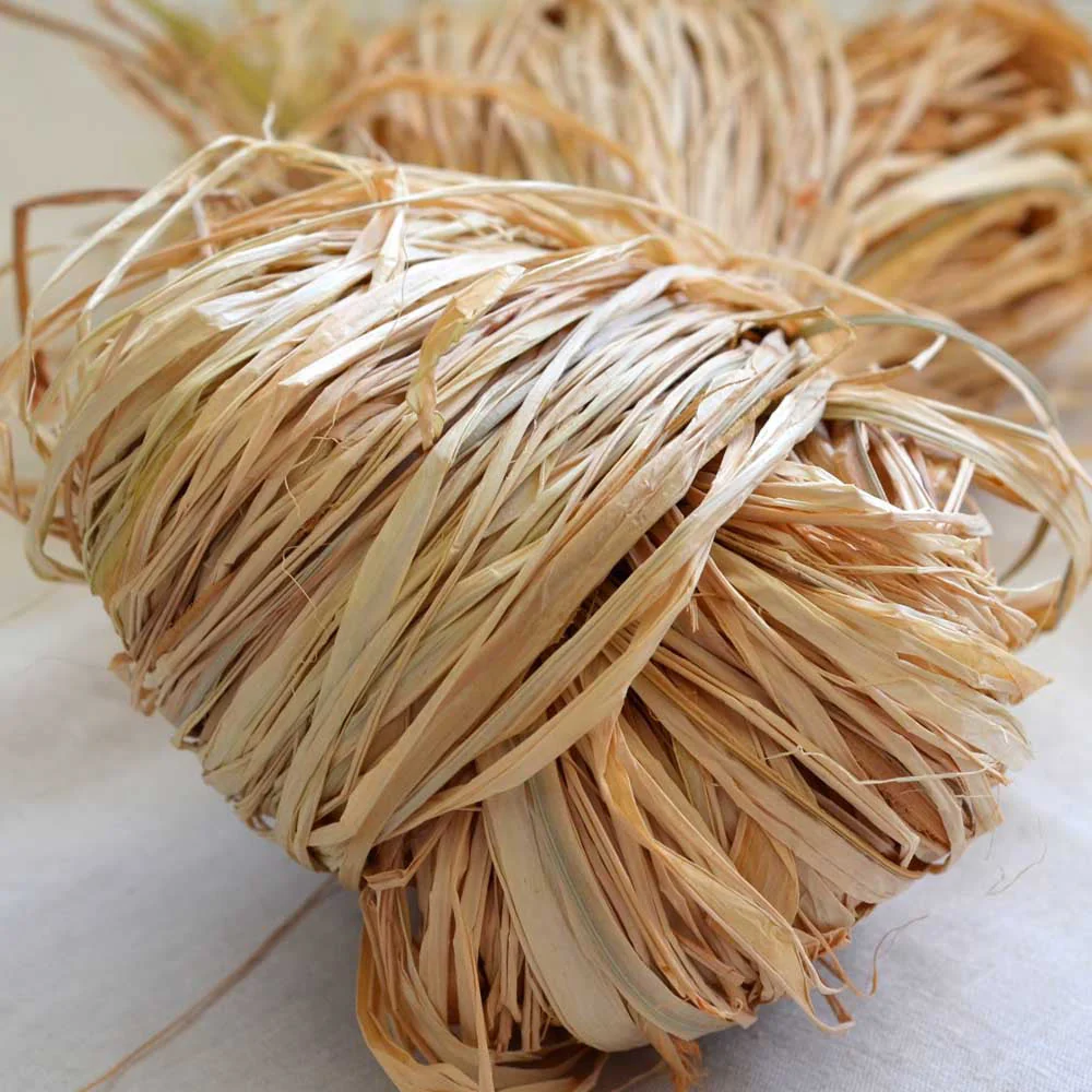 natural raffia fibers