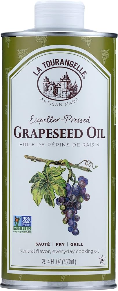 An image of organic grapeseed oil.