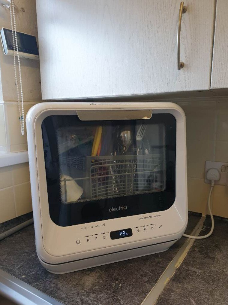 Mini dishwasher